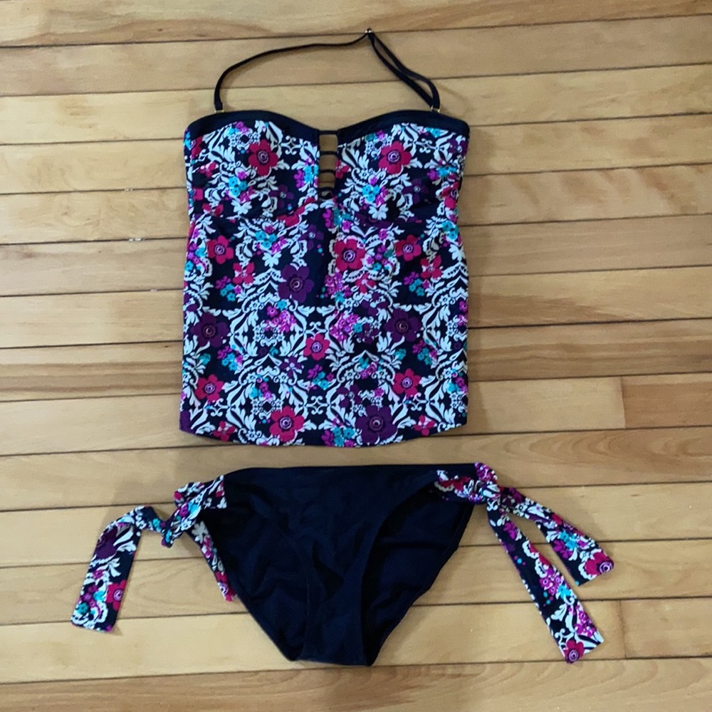 Jessica Simpson Tankini With Coordinating Bottom